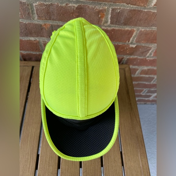 Nike Dri Fit Running hat - Excellent condition - Picture 5 of 7